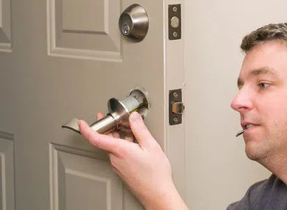  Renton Locksmith And Security Renton, WA 425-749-3670