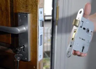  Renton Locksmith And Security Renton, WA 425-749-3670